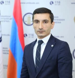 Անդրանիկ Եղոյան